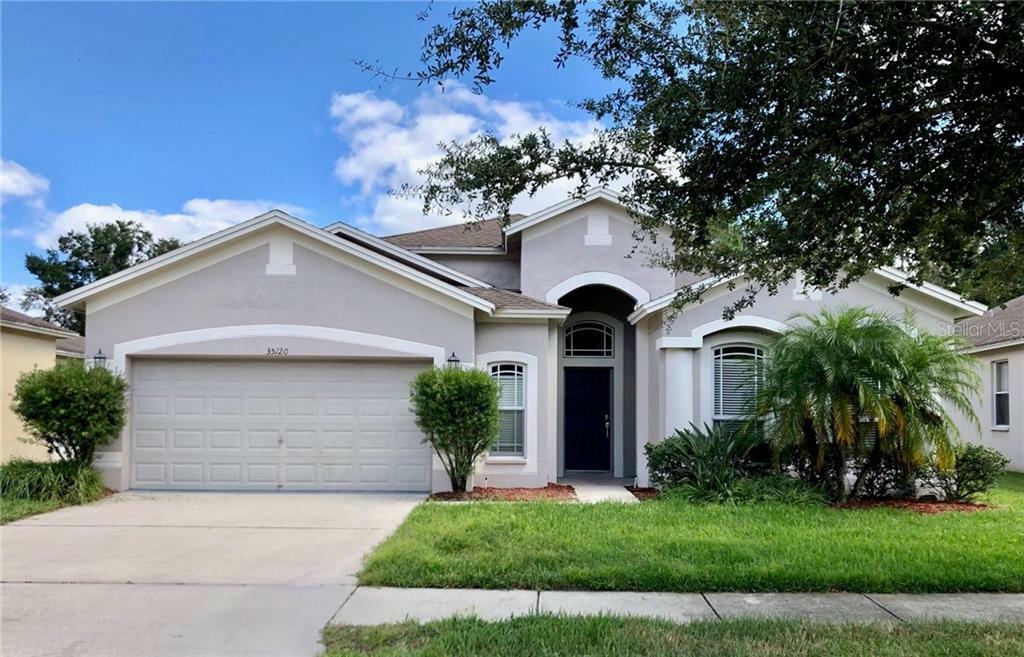 Property Photo: 35120 Deerfield Oaks Drive FL 33541