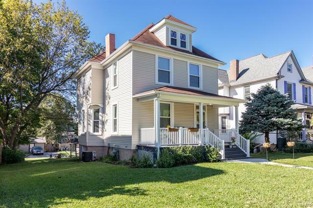 Property Photo: 7434 Hazel Avenue 63143
