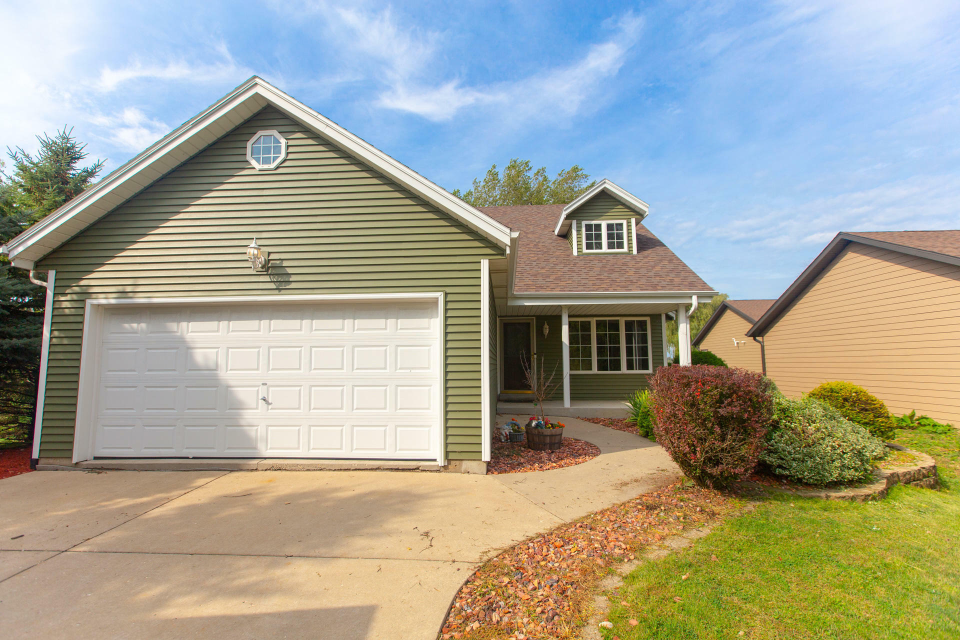 Property Photo:  7316 E Wind Lake Rd  WI 53185 