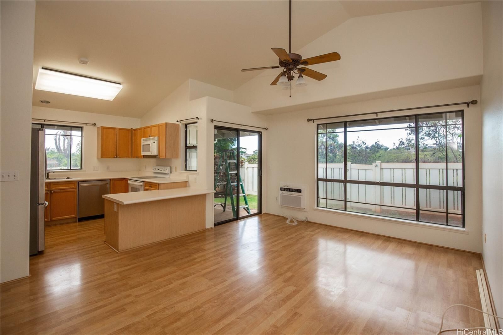 Property Photo:  94-1081 Mauele Street  HI 96797 