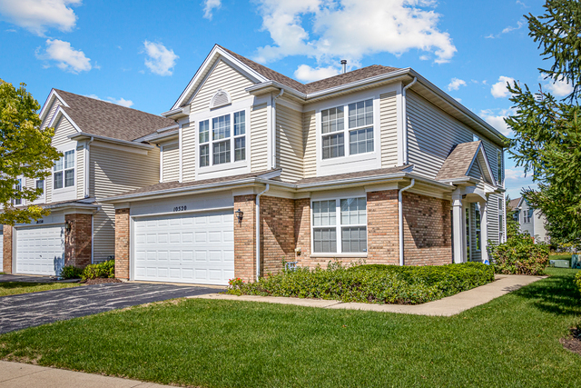 Property Photo: 10520 Thornton Way IL 60142