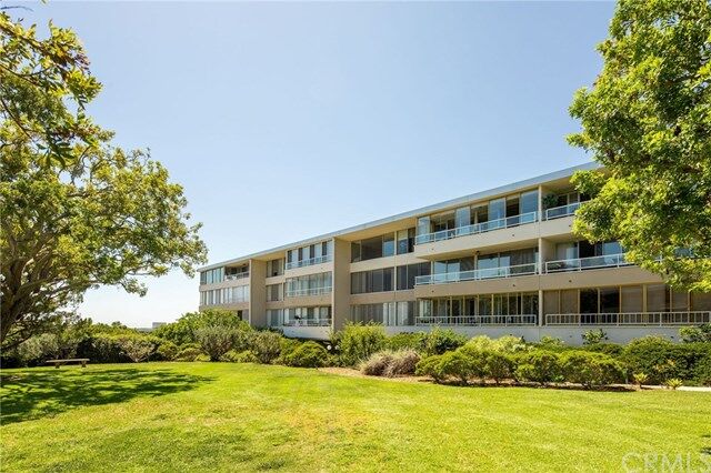 Property Photo:  32614 Coastsite Drive 208  CA 90275 