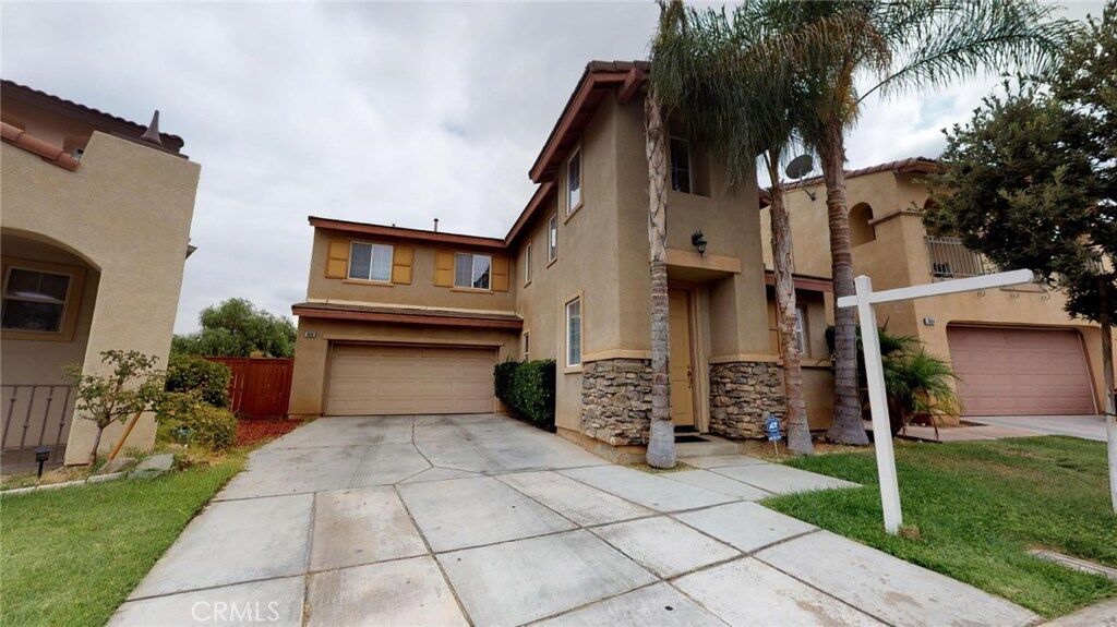 Property Photo:  3938 Albillo  CA 92571 