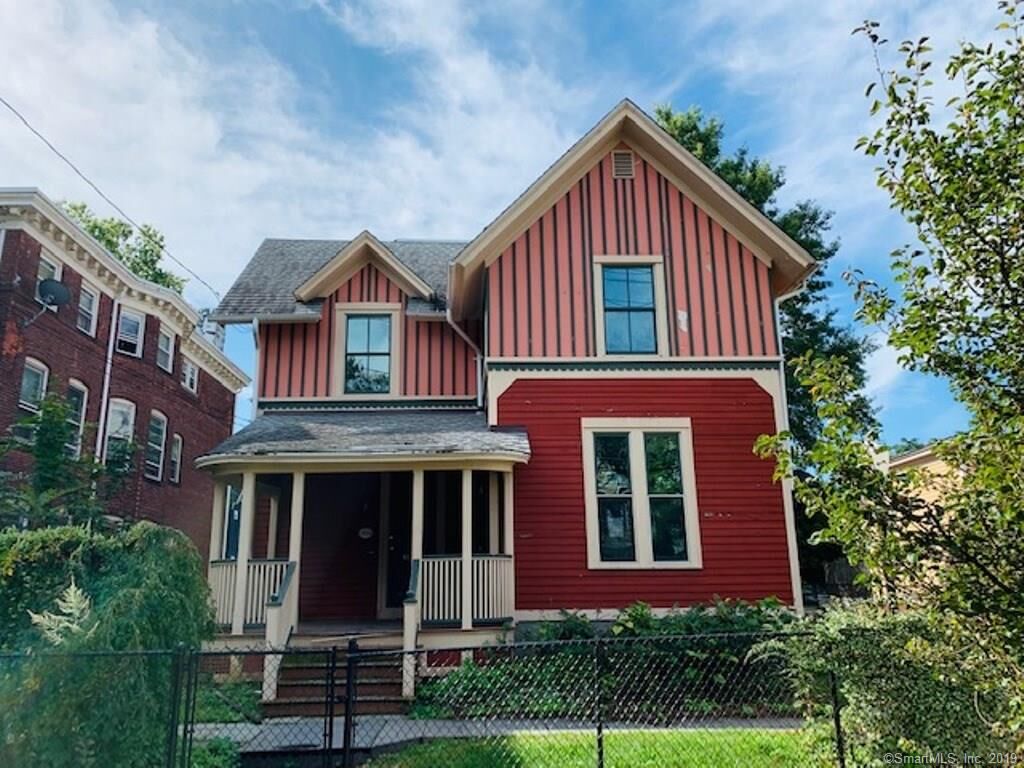 Property Photo: 328 Edgewood Avenue CT 06511