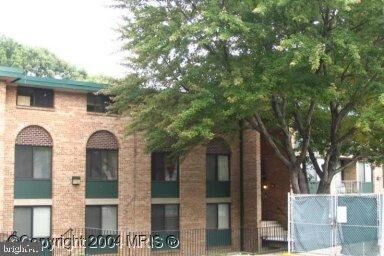 Property Photo: 501 N Armistead Street 202 VA 22312