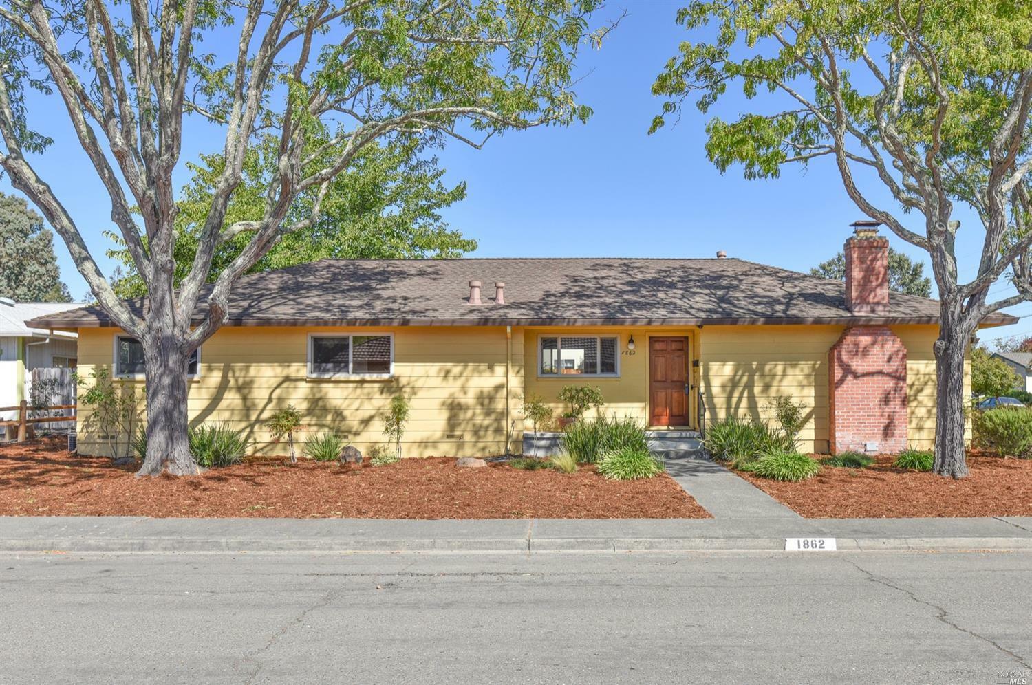 Property Photo:  1862 Guadalajara Court  CA 95401 