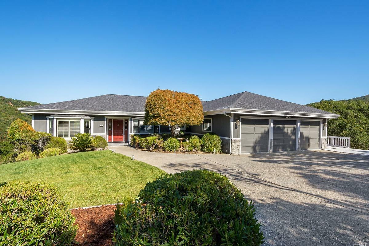 Property Photo: 21 Pensacola Court CA 94949