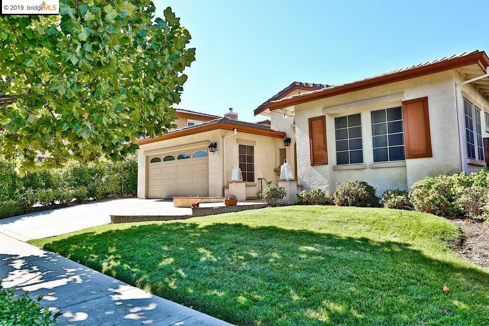 Property Photo:  327 Foothill Dr  CA 94513 
