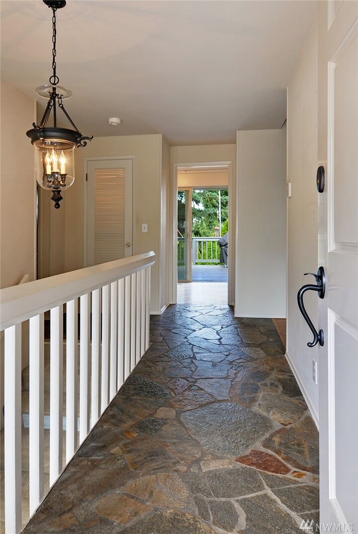 Property Photo: 20146 53rd Avenue NE WA 98155