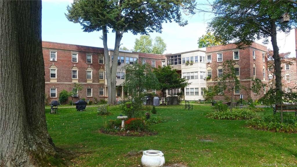 Property Photo:  81 Nash 6  CT 06605 