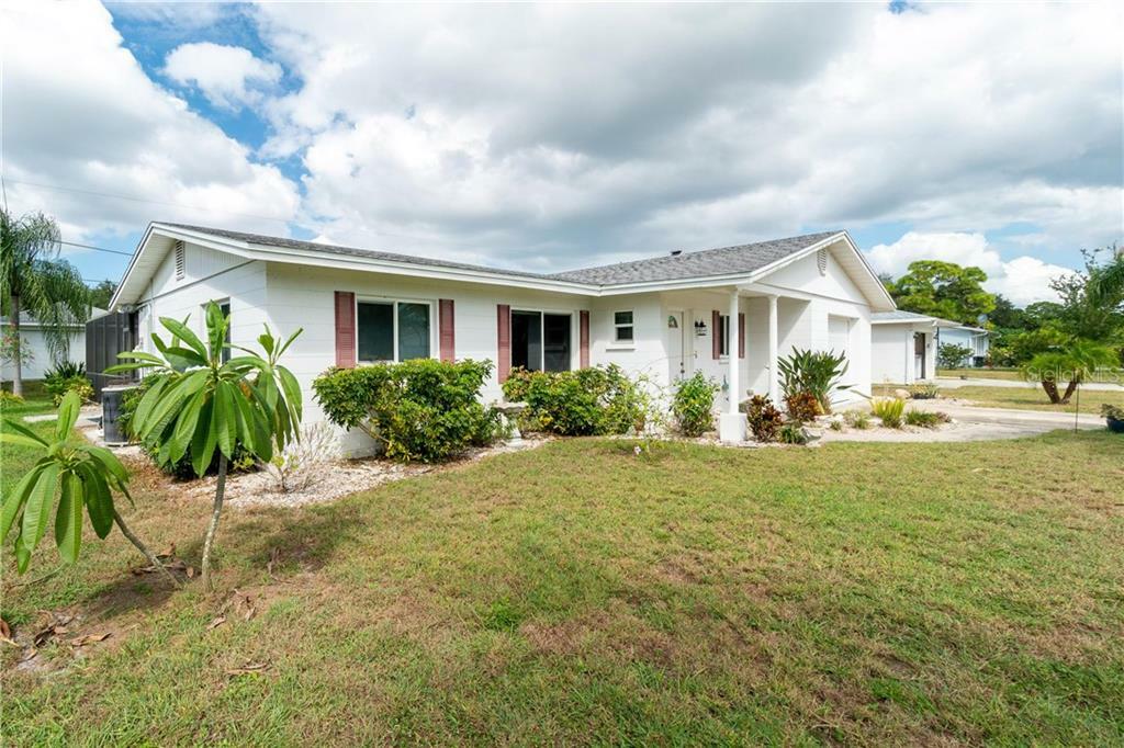 Property Photo:  160 Englewood Heights Road  FL 34223 