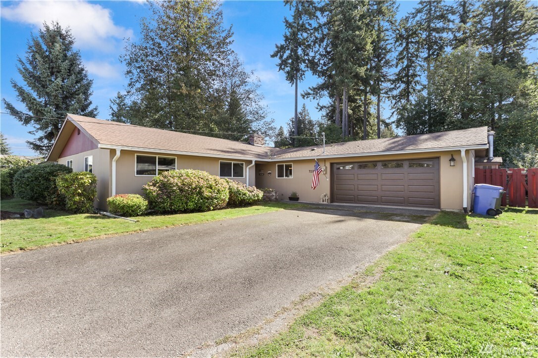 7210  99th Street  E  Puyallup WA 98373 photo