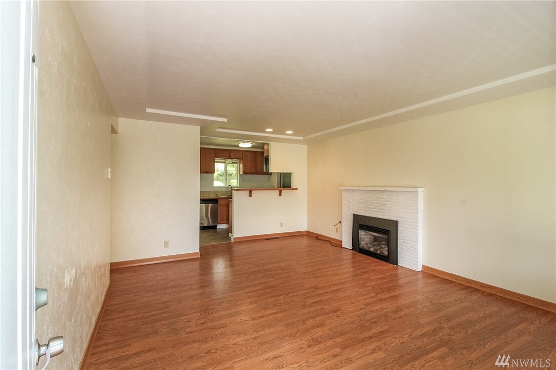 Property Photo:  9425  Yakima Avenue  WA 98444 