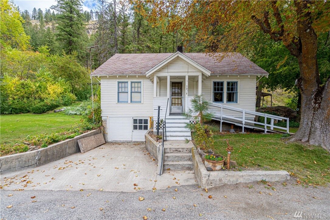 Home for sale in Entiat 9024 Entiat River Rd, Entiat, WA 98822