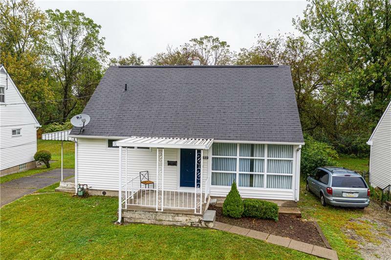 Property Photo:  153 Bryant Dr  PA 15235 