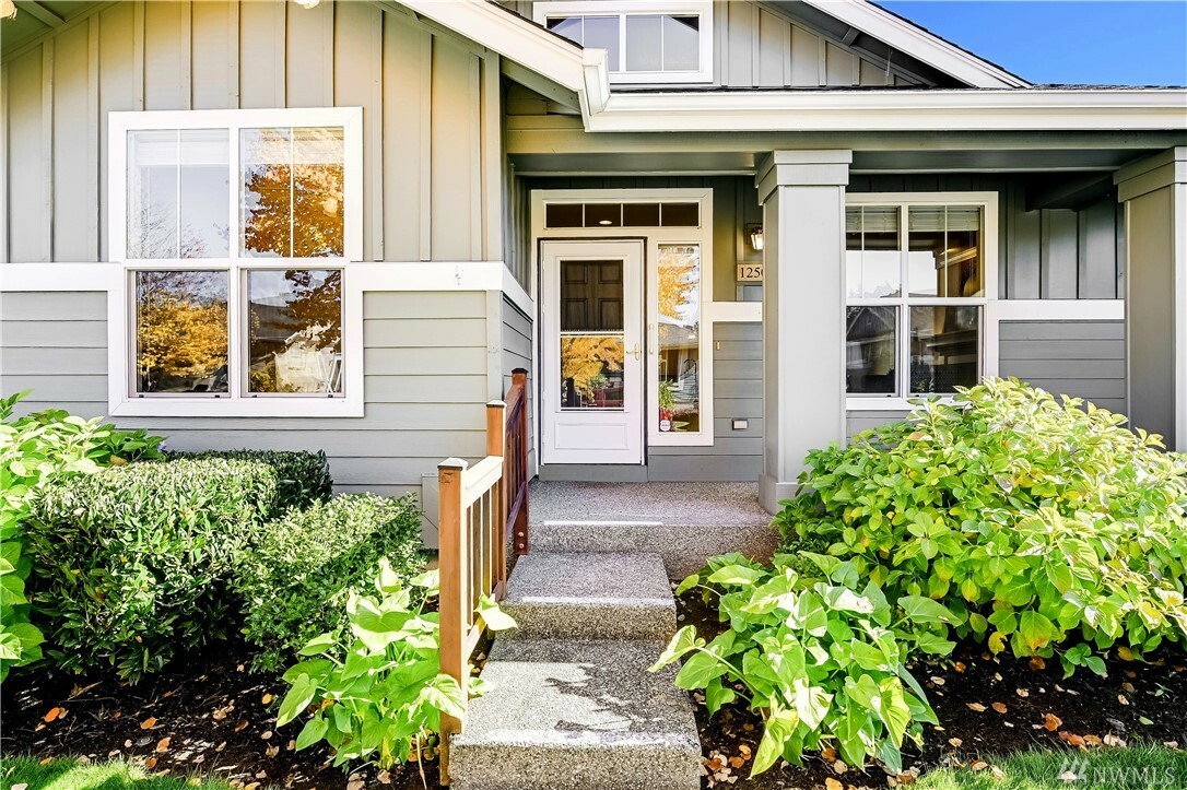 Property Photo: 12506 232nd Wy NE WA 98053