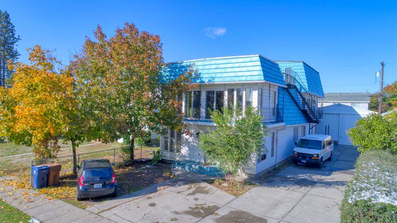 Property Photo:  517 E Everett Ave  WA 99207 