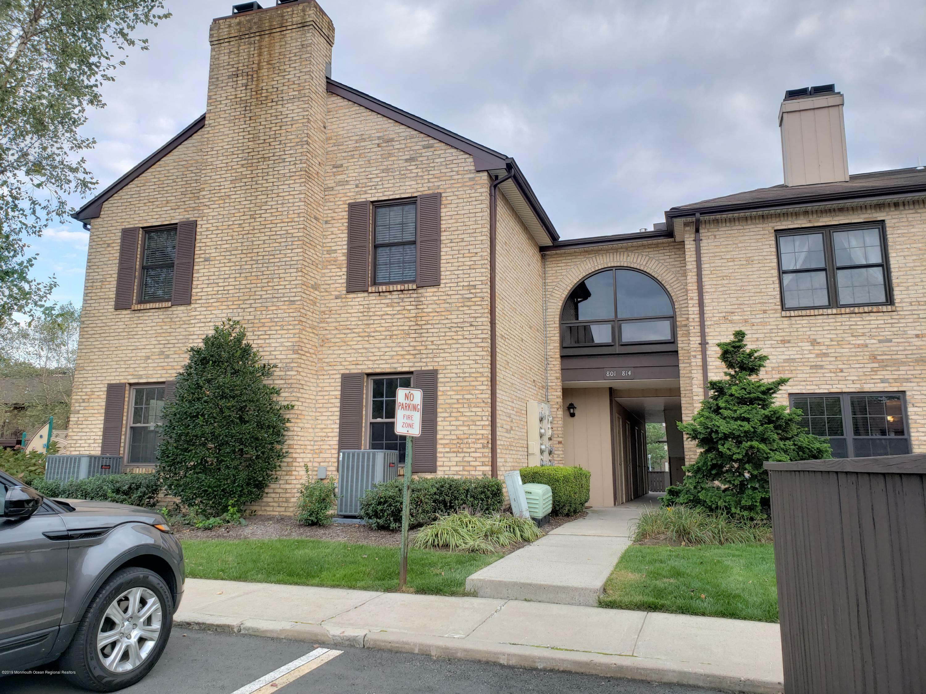 Property Photo:  801 Wellington Place  NJ 07747 