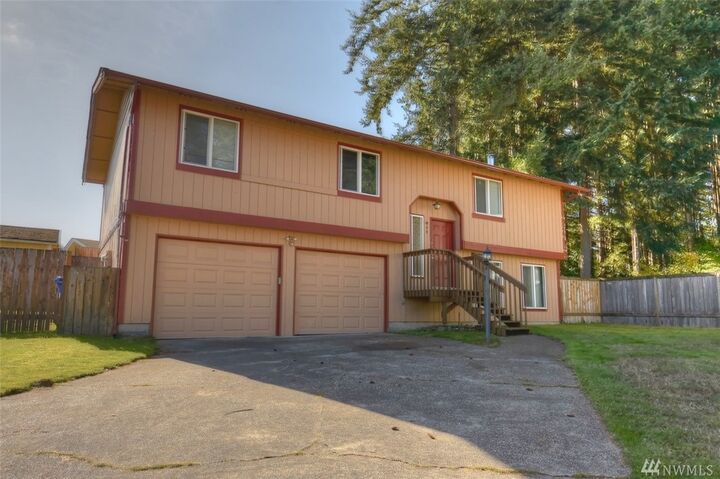 811  Forrestal Place NE  Lacey WA 98516 photo