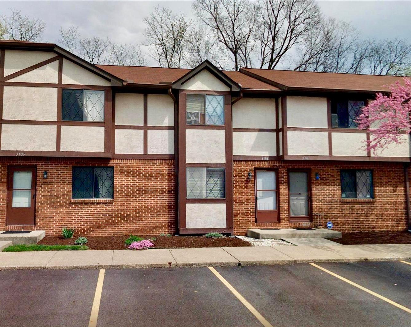 Property Photo: 3103 Highcliff Court OH 43231
