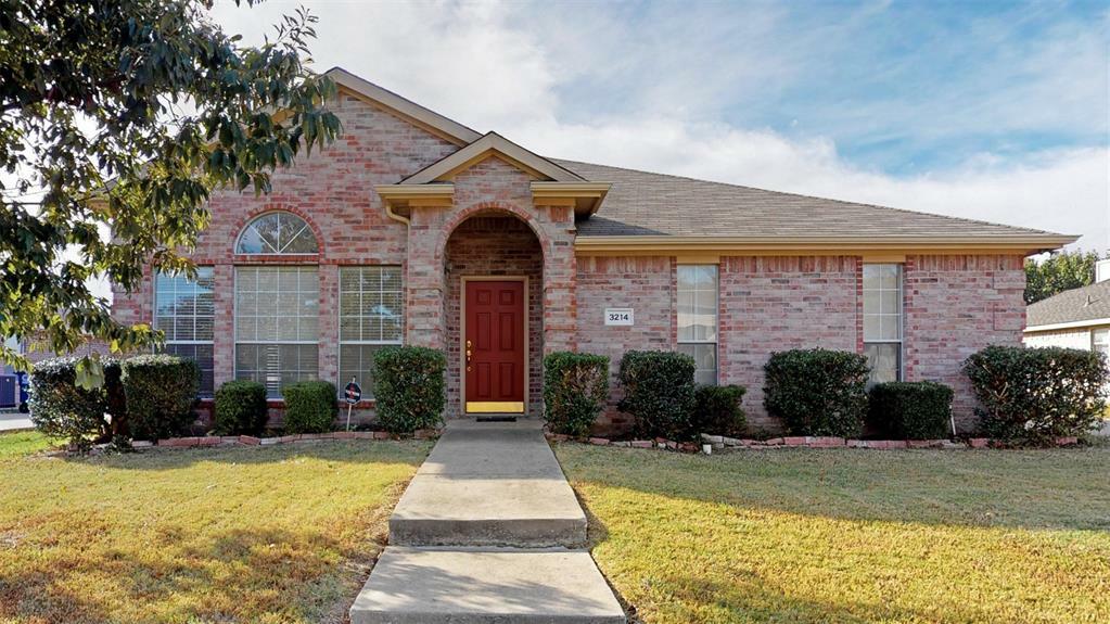 Property Photo:  3214 Creekside Drive  TX 75048 