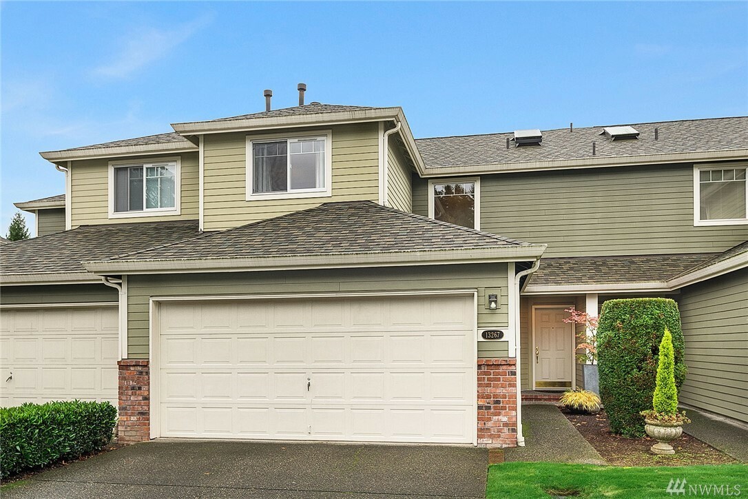 Property Photo:  13267 NE 183rd St  WA 98072 