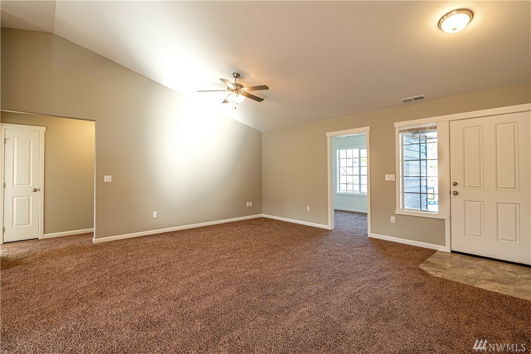 Property Photo: 477 Whisper Place WA 98816