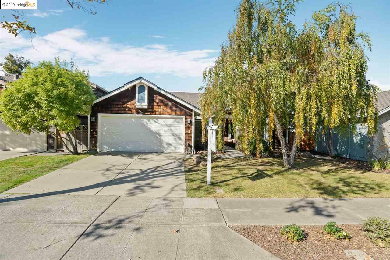 Property Photo: 229 Sherwood Ln CA 94502