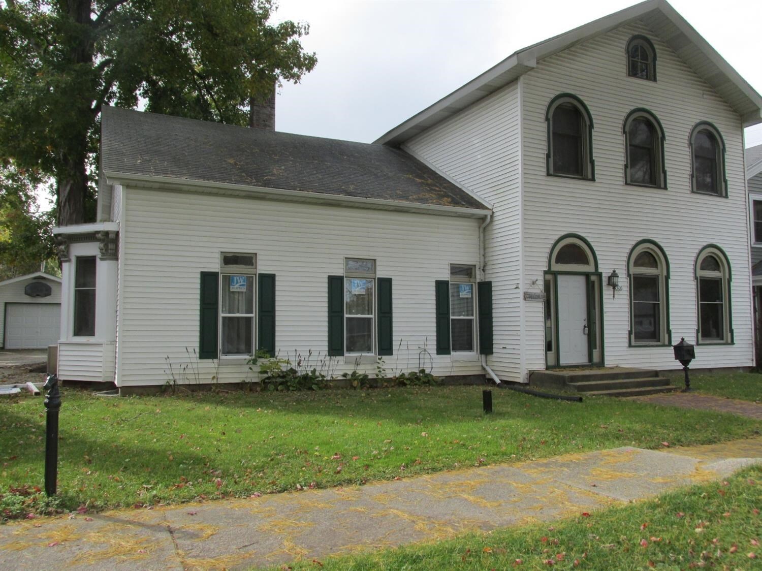 Property Photo: 1306 Indiana Avenue IN 46350