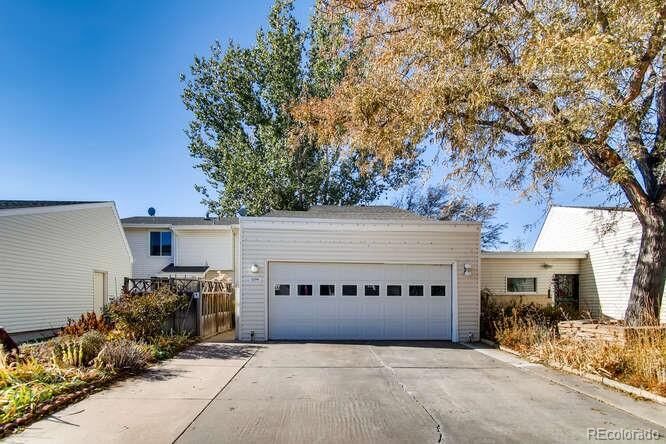 Property Photo:  298 S 22nd Avenue  CO 80601 