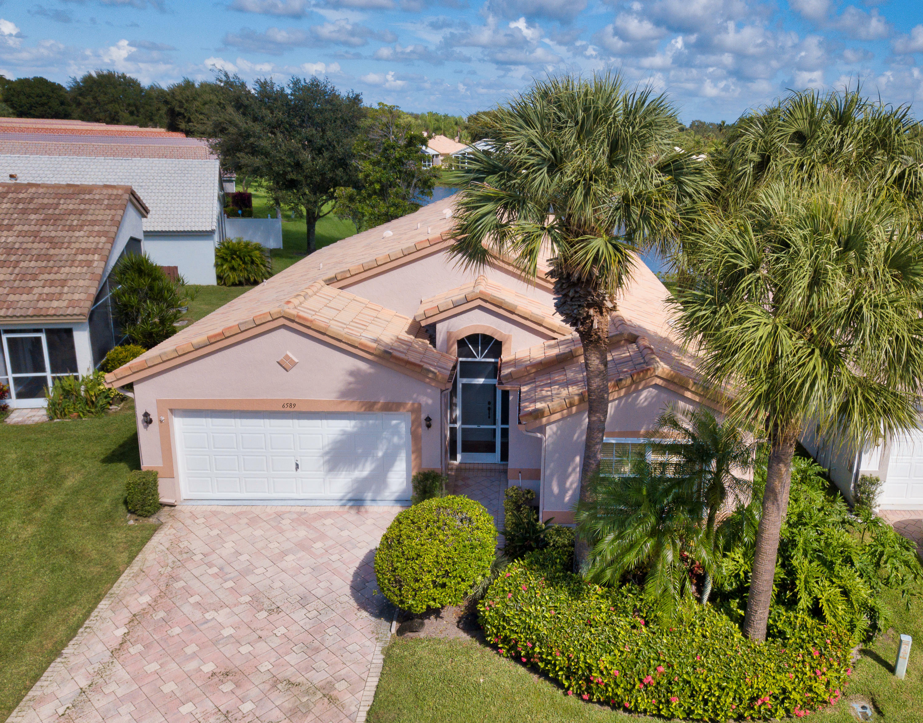 Property Photo:  6589 Bayhill Terrace  FL 33437 