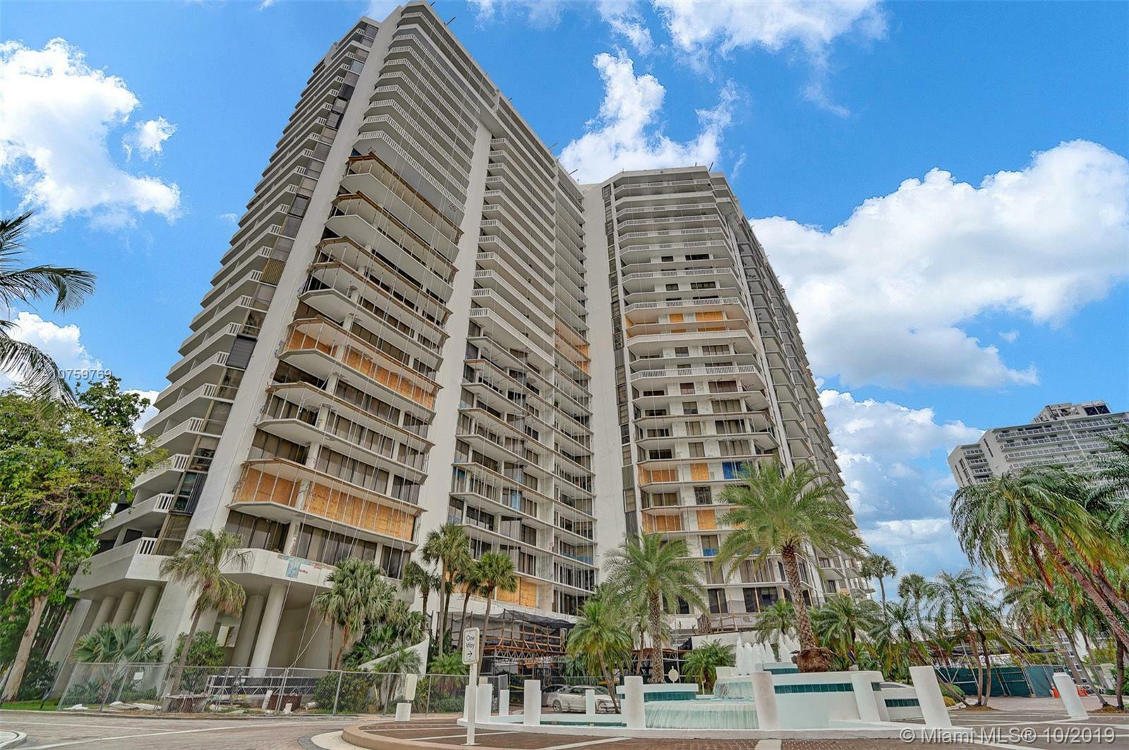 Property Photo: 20281 E Country Club Dr 709 FL 33180