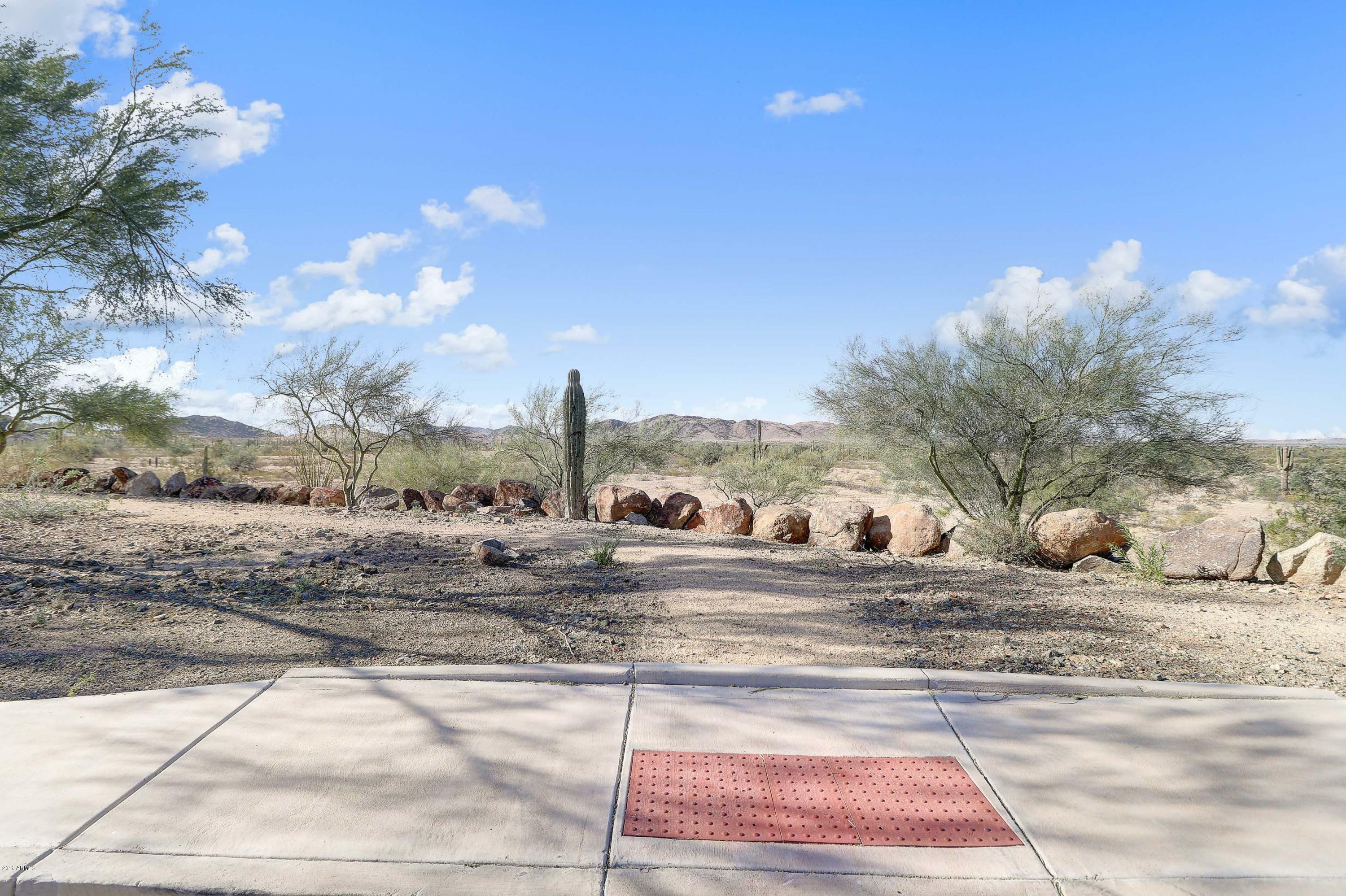 Property Photo:  7424 W Milton Drive  AZ 85383 