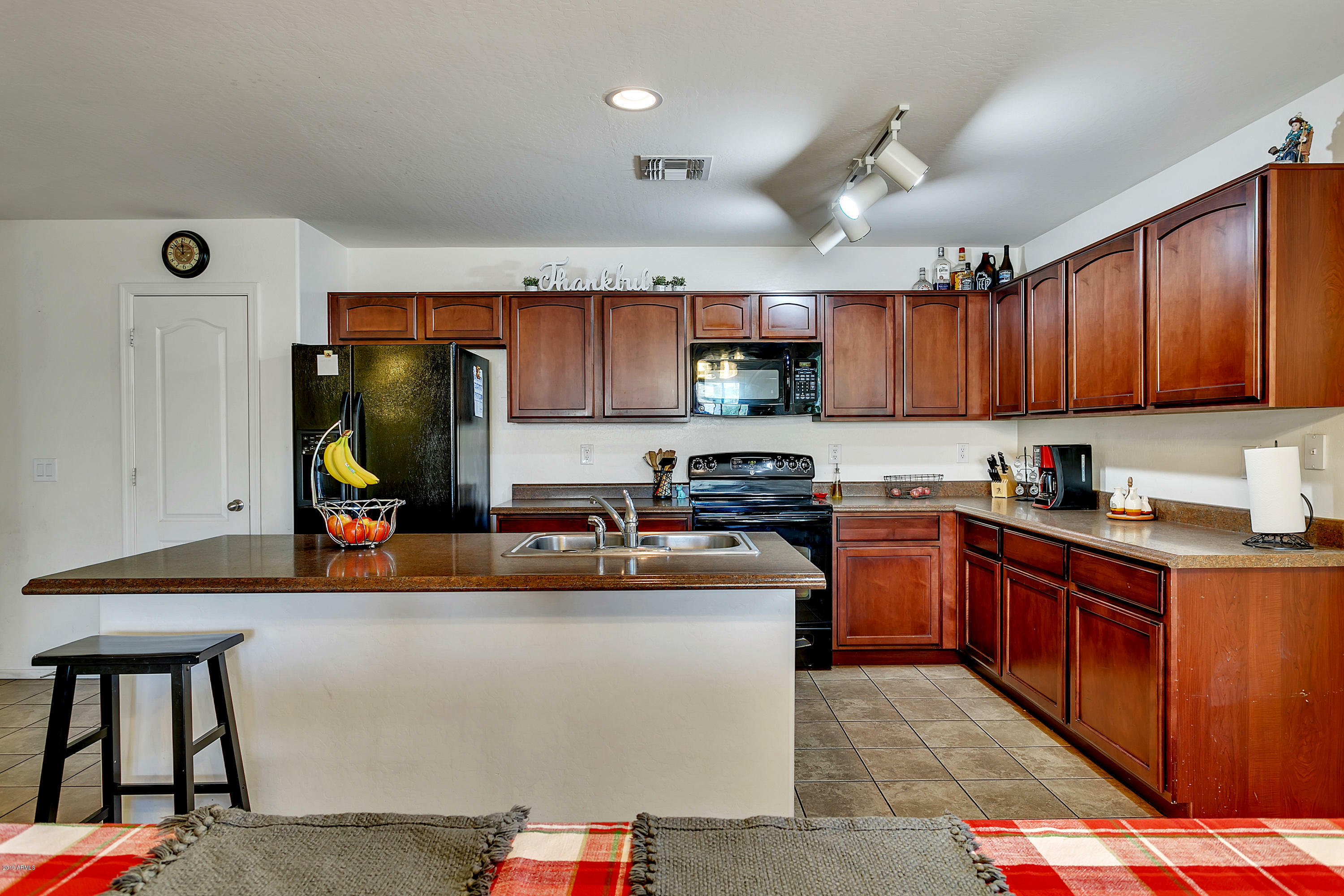 Property Photo:  10308 W Hilton Avenue  AZ 85353 