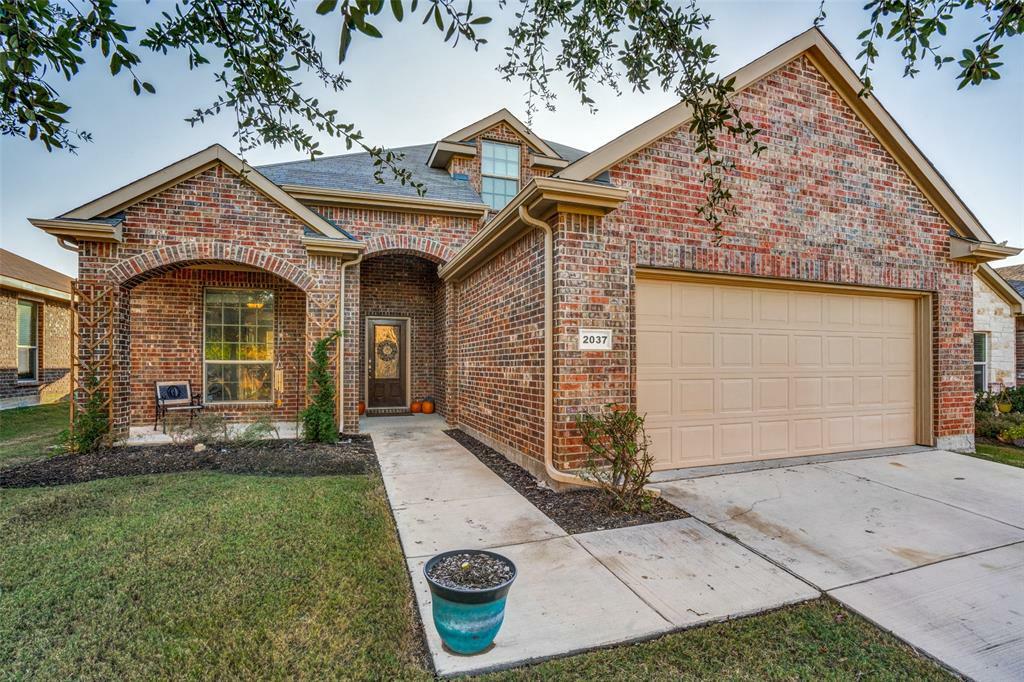 Property Photo:  2037 Shady Glen Trail  TX 75407 