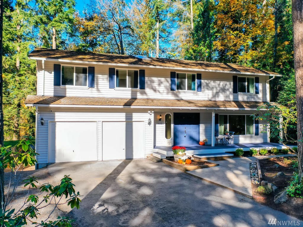 Property Photo:  14612 NE 169th St  WA 98072 