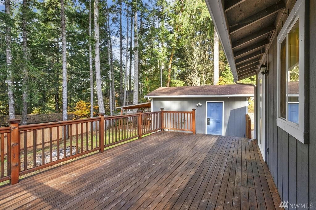 Property Photo: 120 NE Briggadun Dr WA 98528