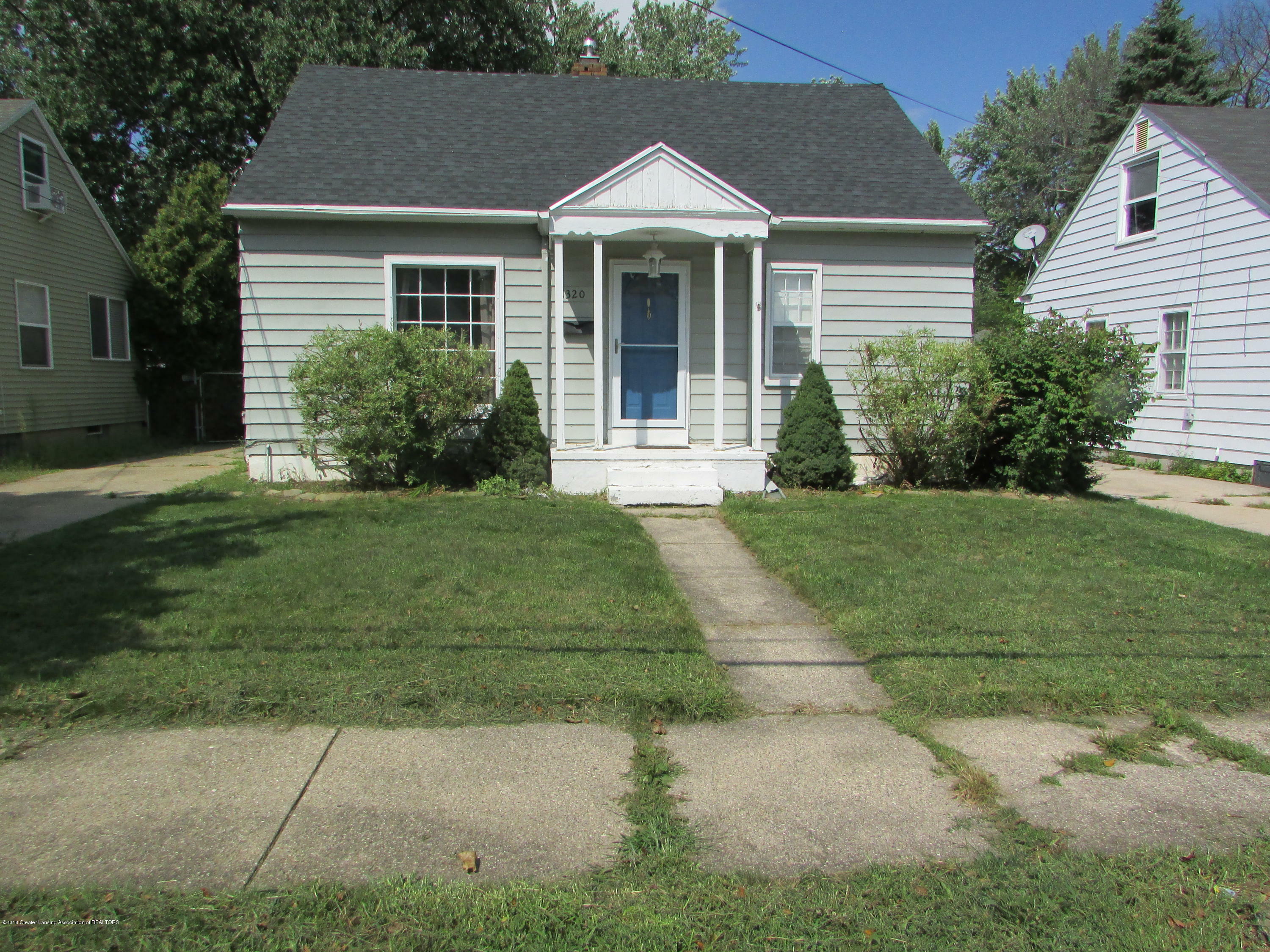 Property Photo:  1320 Kelsey Avenue  MI 48910 