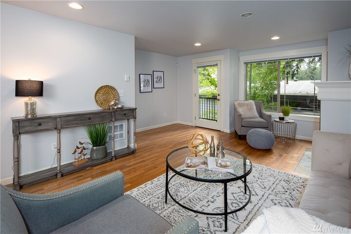 Property Photo:  10752  35th Avenue NE  WA 98125