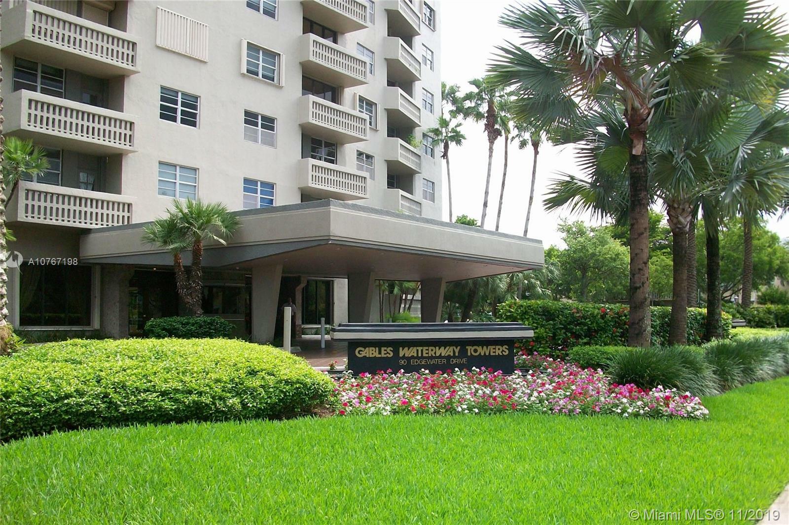 Property Photo:  90 Edgewater Dr 620  FL 33133 