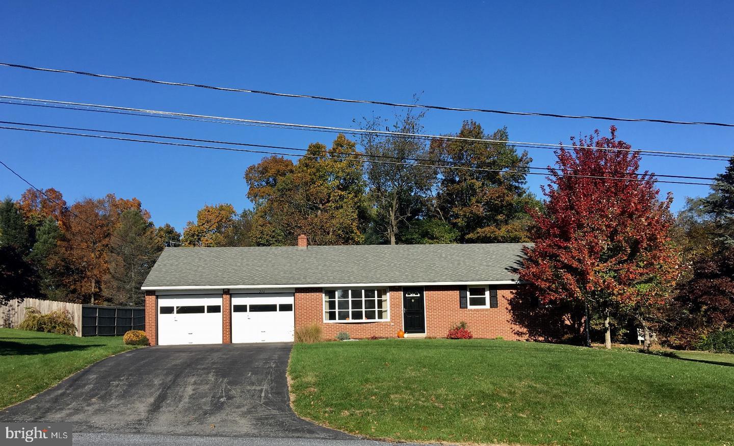Property Photo: 216 Snavely Mill Road PA 17543