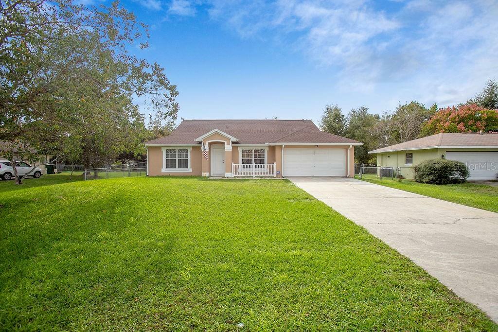 Property Photo:  1011 Pioneer Drive  FL 32725 