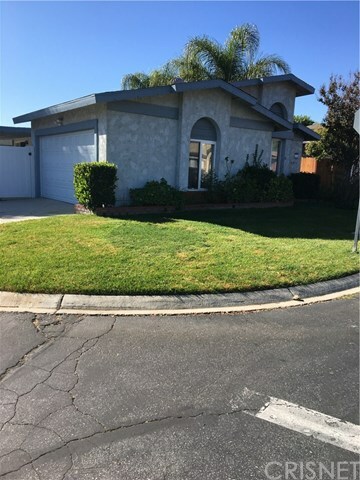 Property Photo:  27502 Amethyst Way  CA 91384 