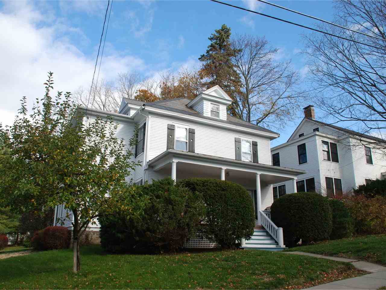 Property Photo:  32 Cliff Street  VT 05401 
