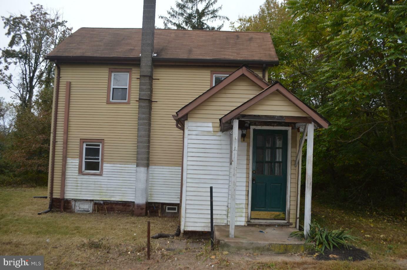 Property Photo:  800 W Broad Street  NJ 08027 