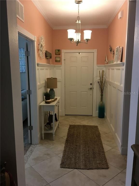 Property Photo: 5026 Maymont Park Circle FL 34203