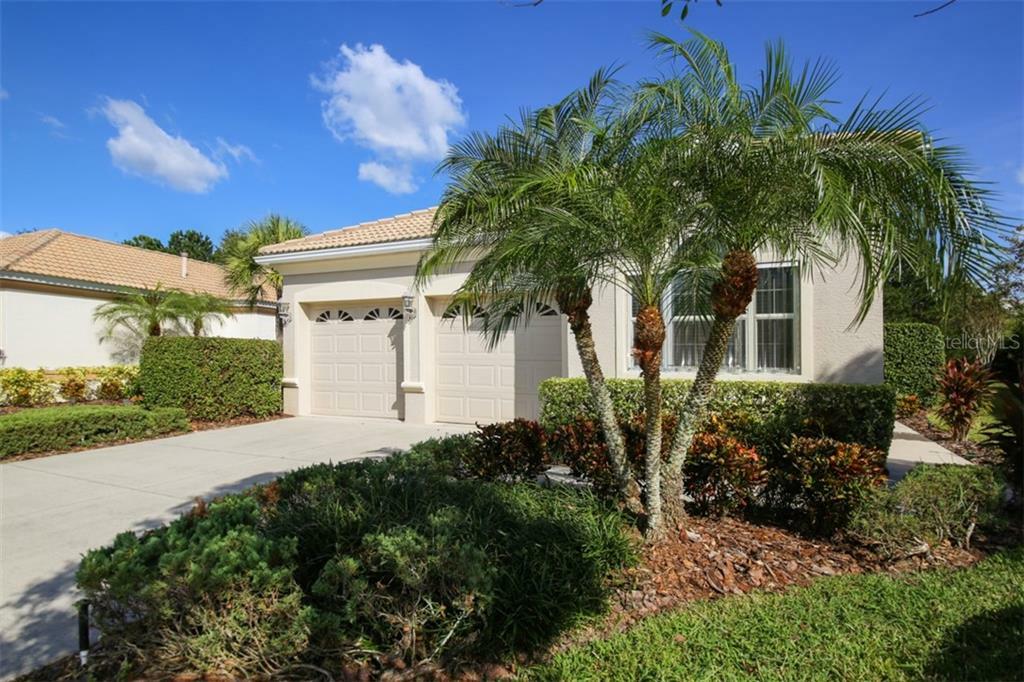 Property Photo:  6415 Wingspan Way  FL 34203 