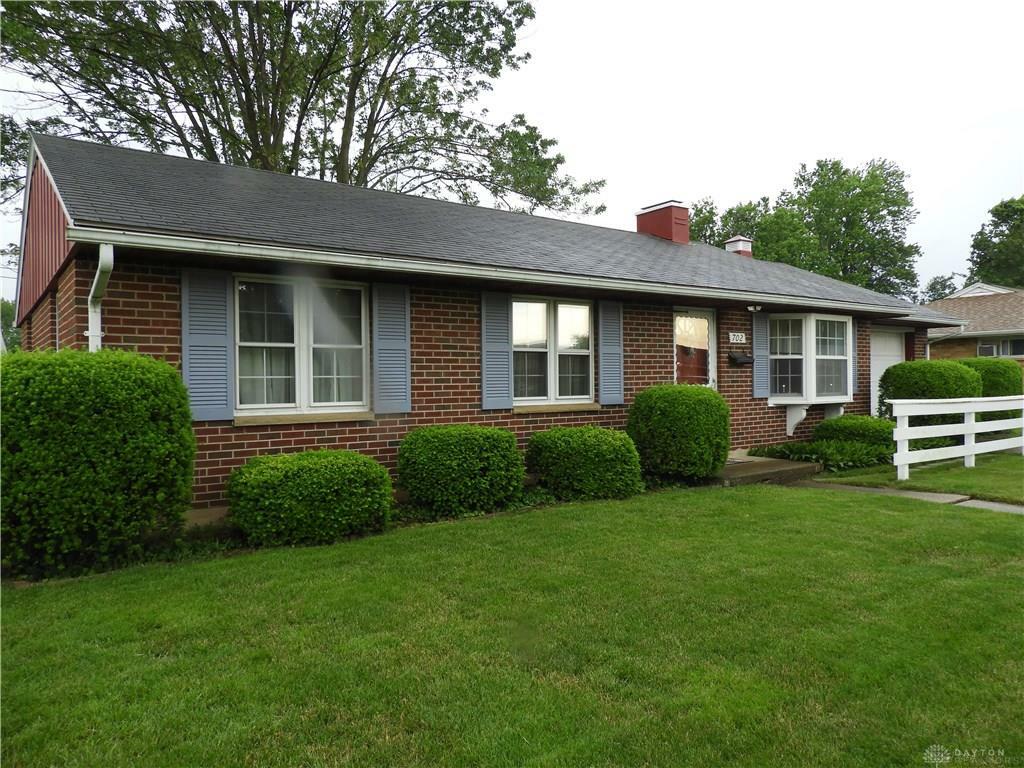 Property Photo:  702 Greenhurst Drive  OH 45377 