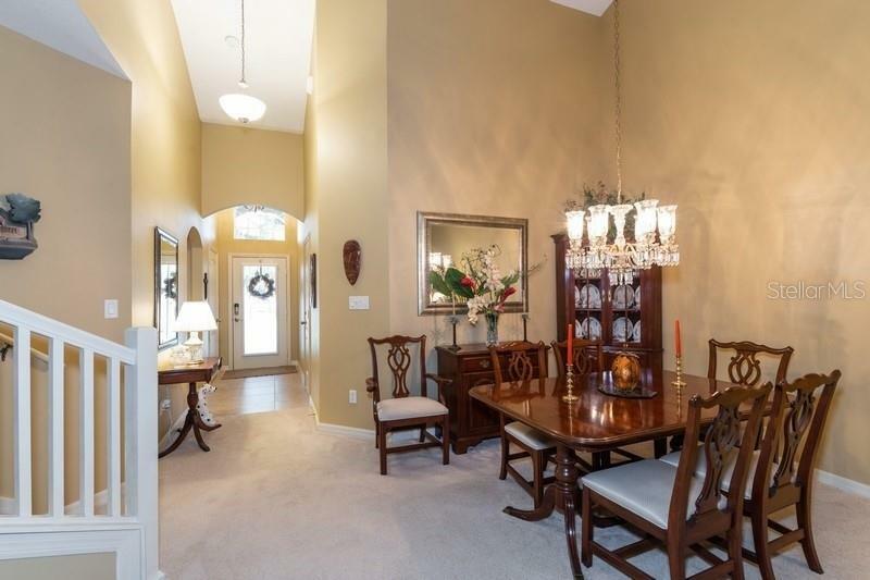 Property Photo:  18 Chippendale Terrace  FL 32765 