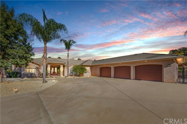 Property Photo:  29143 Buckshot Canyon Road  CA 92026 